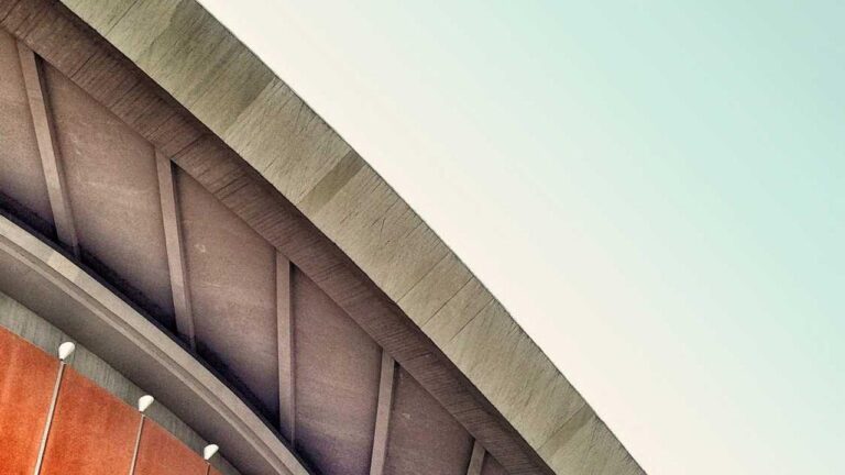 Does The 11Xplay Download Include Live Streaming Features?